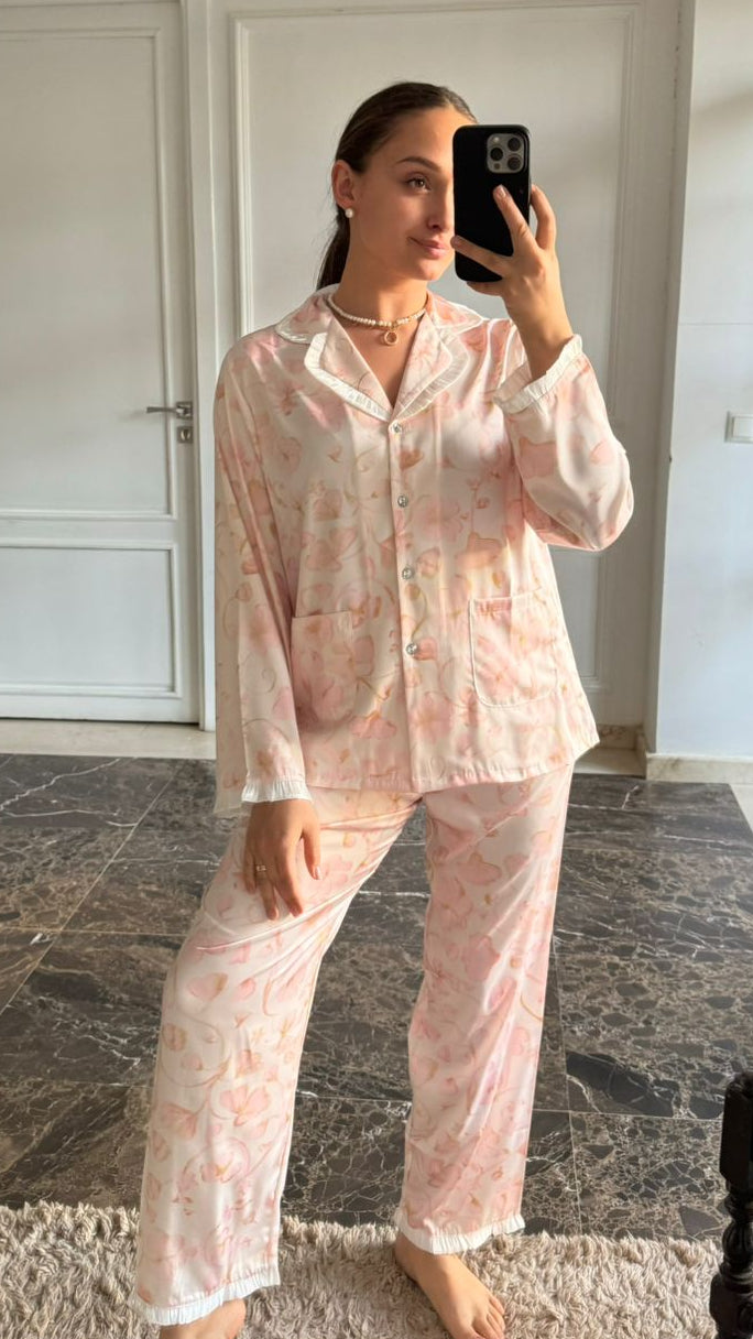 Chic pyjamas