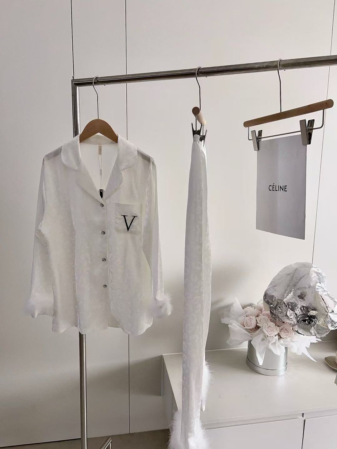 Vicotria secret pyjama