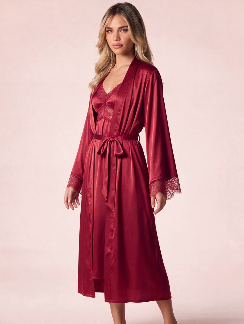 Luxury red nightwear